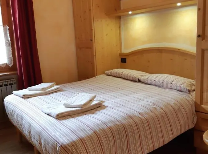 מלון דירות Casa Anita 3*