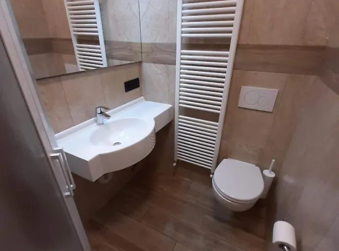 מלון דירות Casa Anita ליביניו