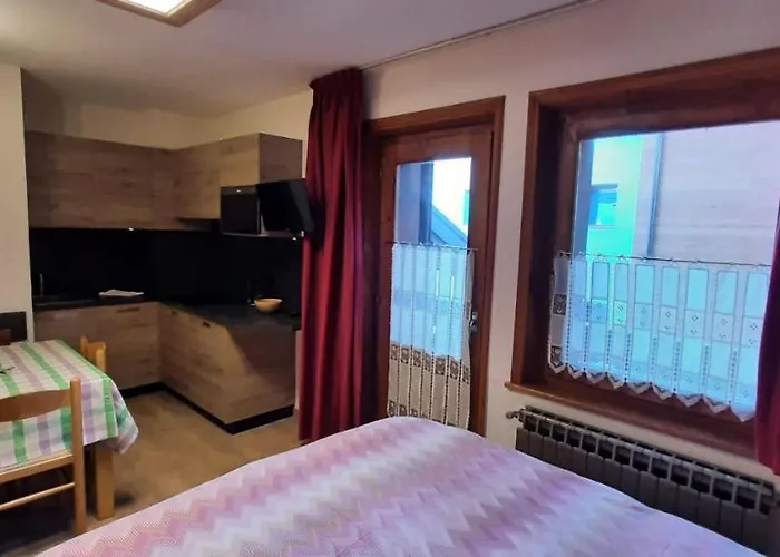 מלון דירות Casa Anita ליביניו