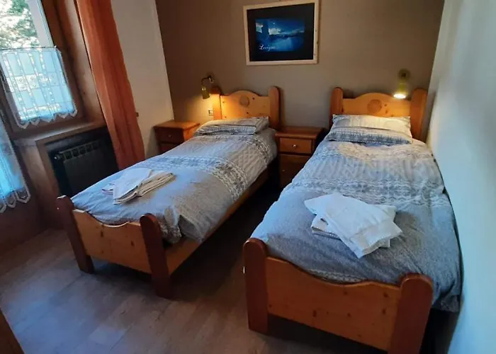 מלון דירות Casa Anita ליביניו